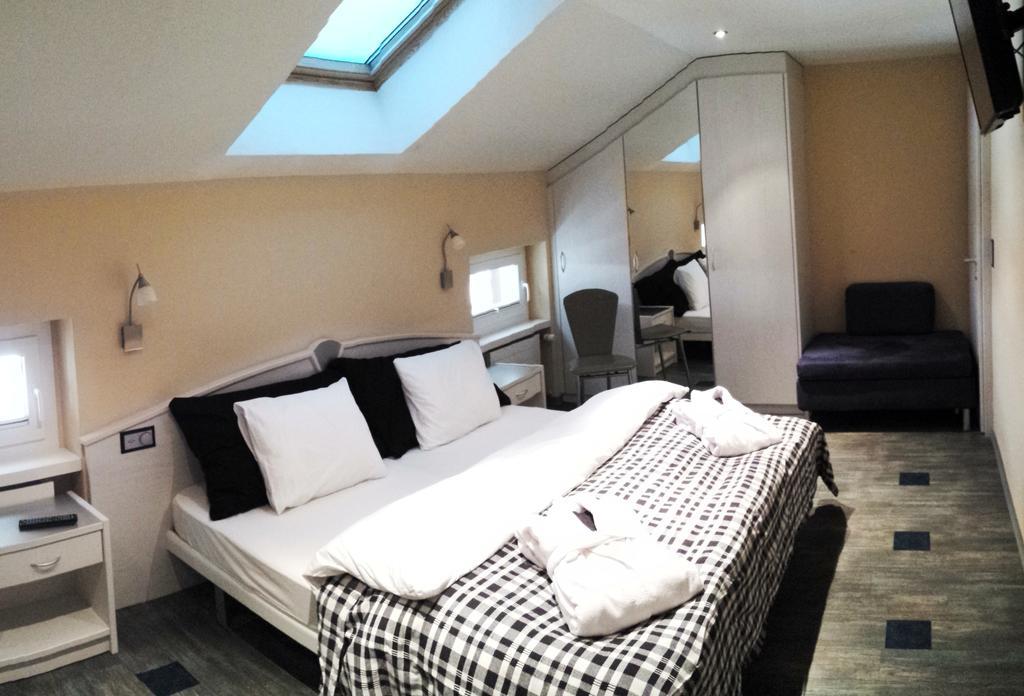 Hotel Europa Saas-Fee Room photo